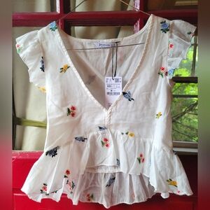 Stradivarius Cross Stitch Embroidered Floral Top (XS)